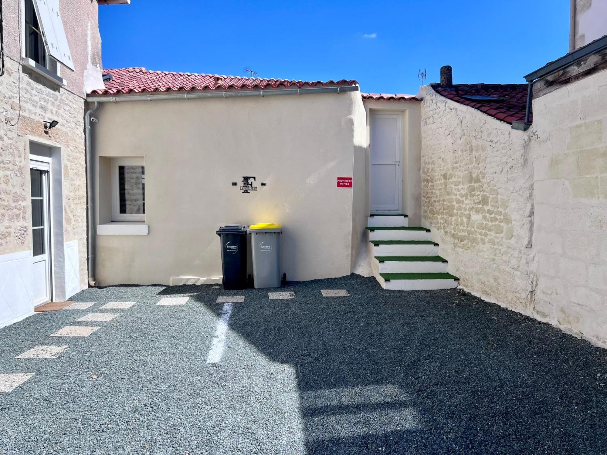 Holiday home Maison La Feuilleraie N3-standingmaison-wifi-proche Centre Ville-property Nm *